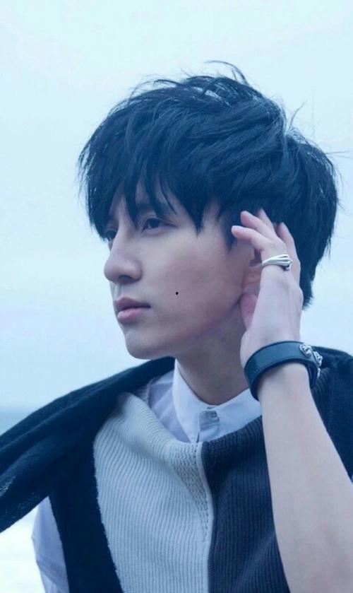 娱乐八卦爆料薛之谦,揭秘歌手背后的故事 第3张 娱乐八卦爆料薛之谦,揭秘歌手背后的故事 第3张